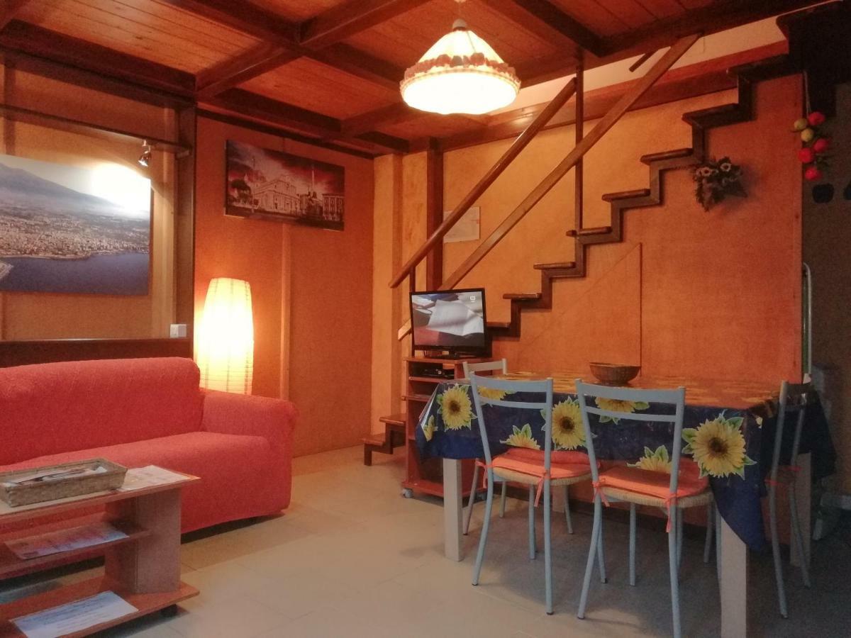 Casa Etna-Mare Apartment Santa Venerina Exterior foto