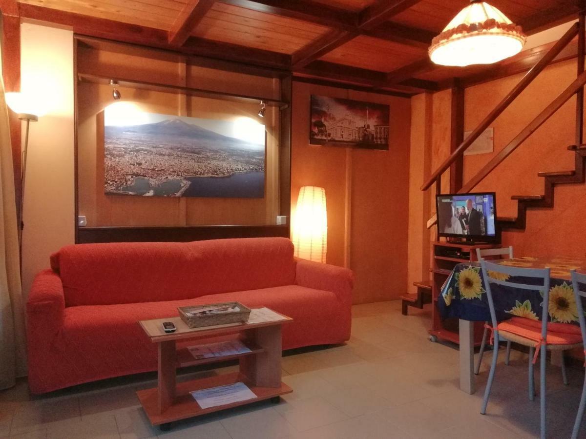 Casa Etna-Mare Apartment Santa Venerina Exterior foto